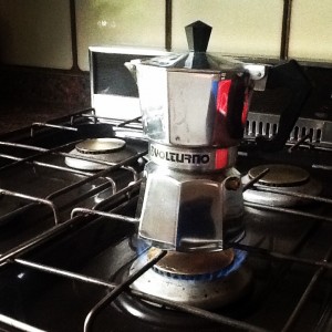 Bialetti brewing my cafe! 